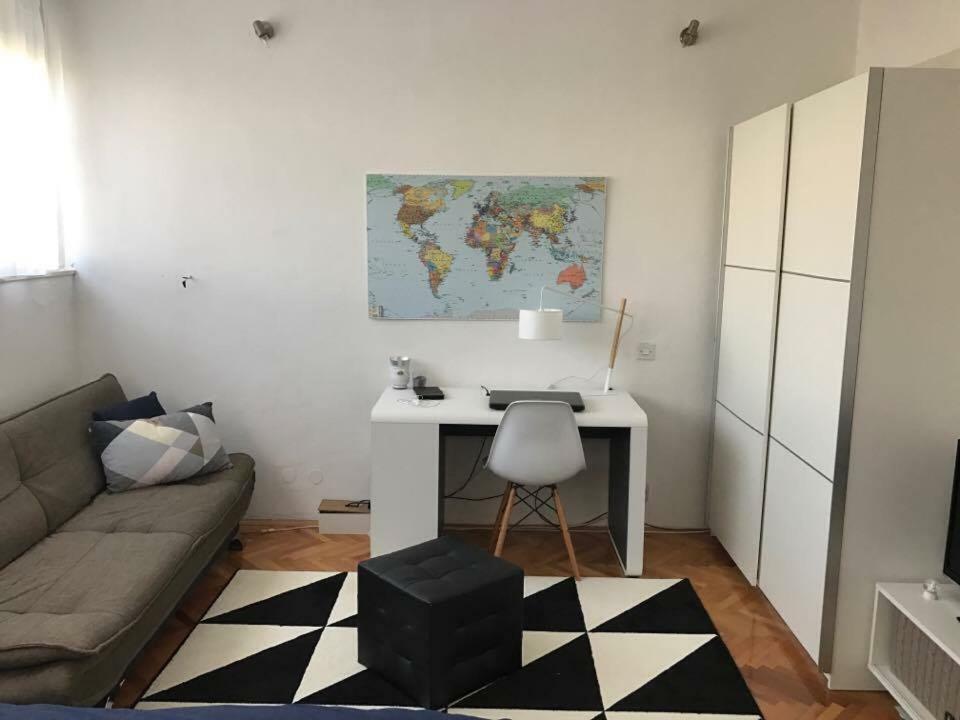 سبليت G Apartment المظهر الخارجي الصورة